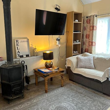 Padoro Lodge Kildare Εξωτερικό φωτογραφία